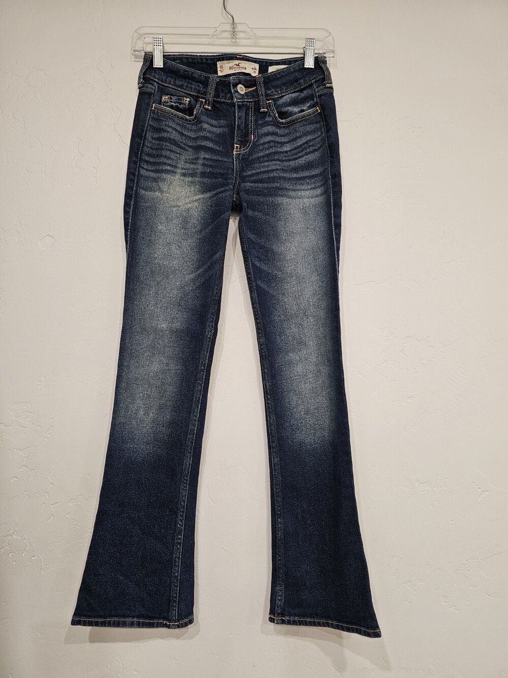 Hollister Women's Low Rise Boot Demin Jeans Size 24